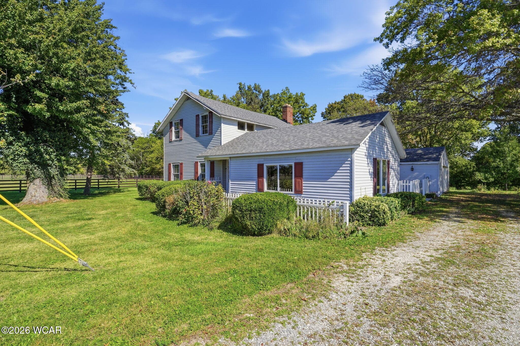 9705 Township Road 207 photo 2