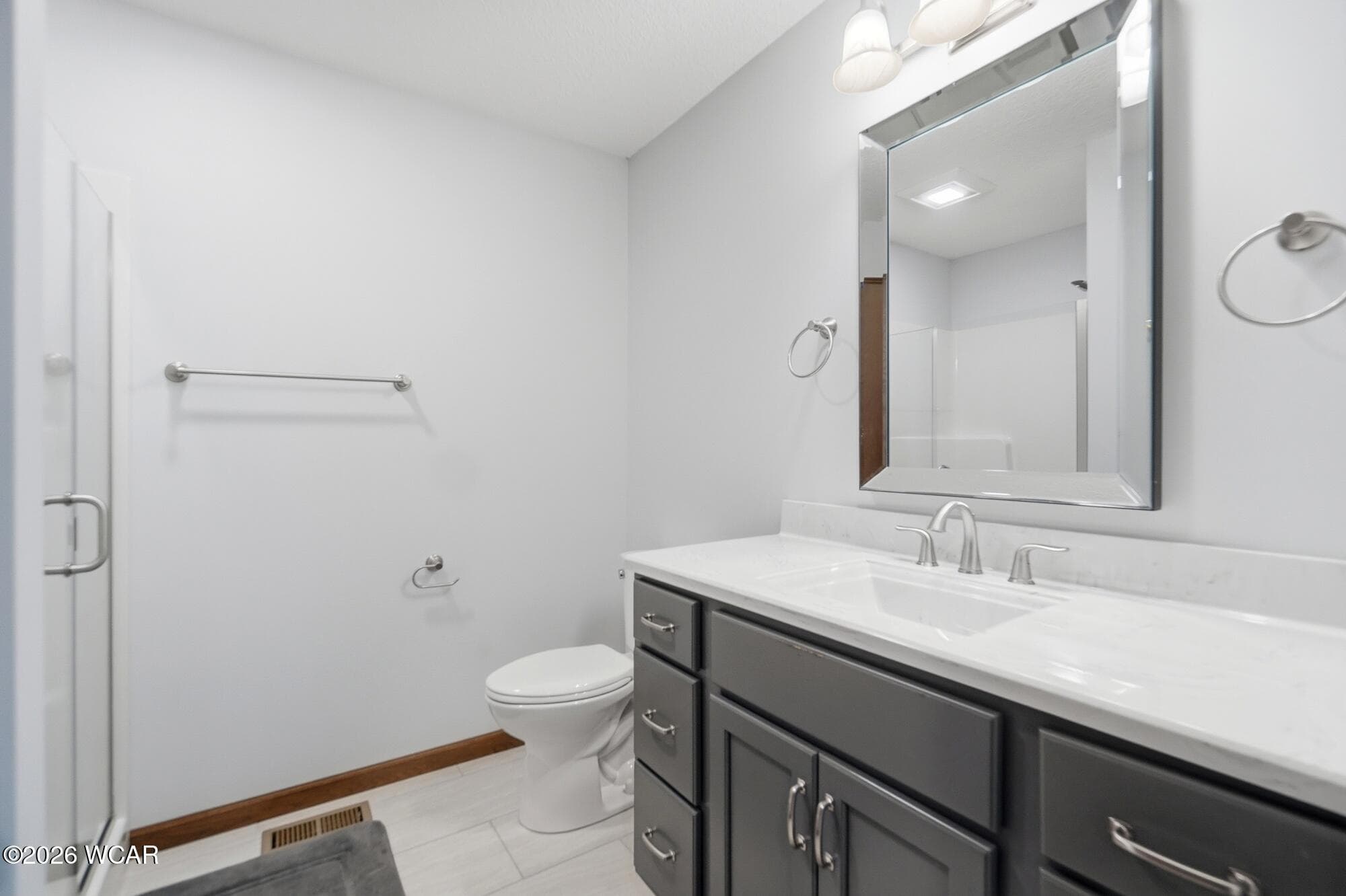 3902 Magnolia photo 2