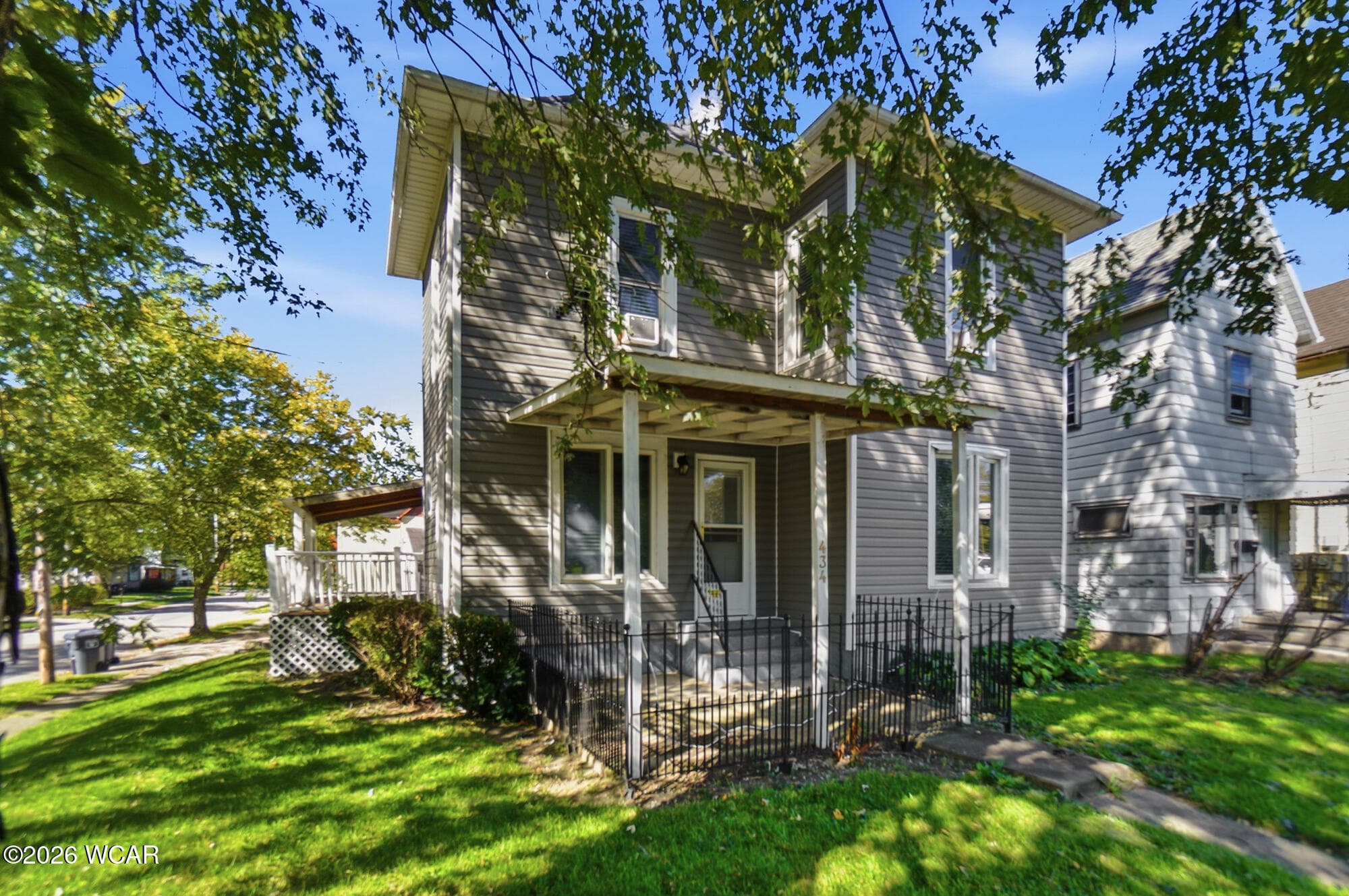 434 Prospect photo 3
