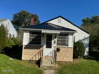 218 Middle