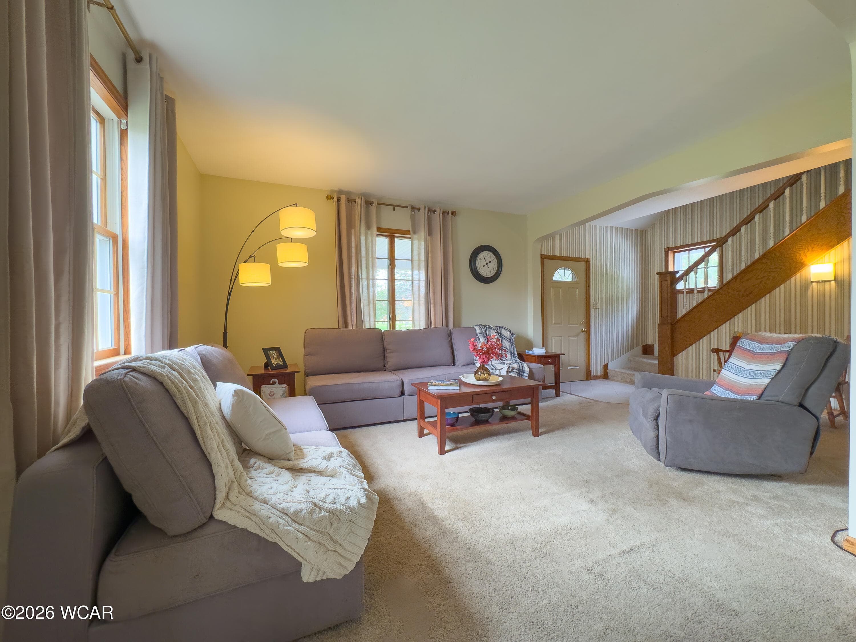 1100 Walnut photo 3