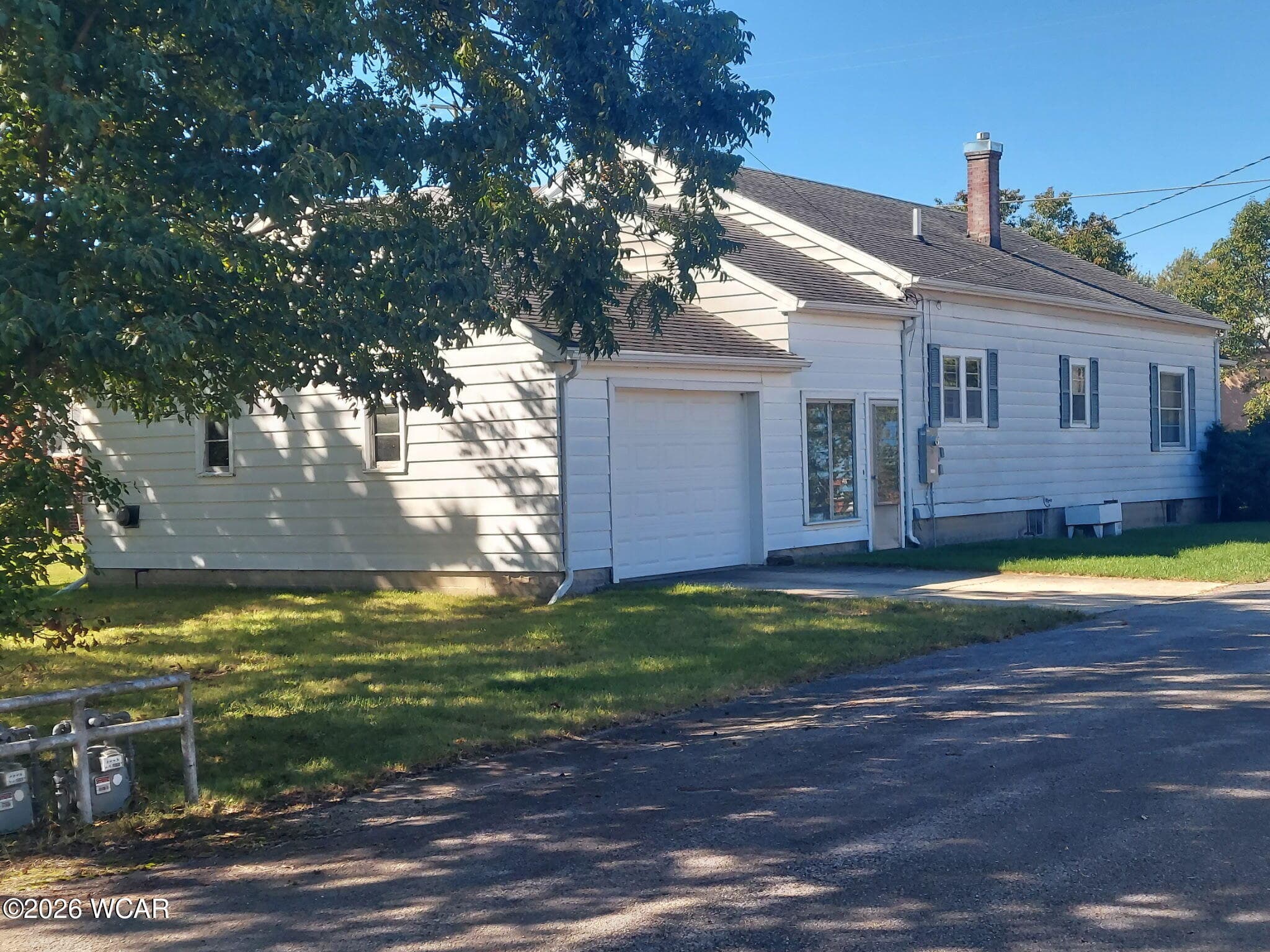 211 Broadway photo 4