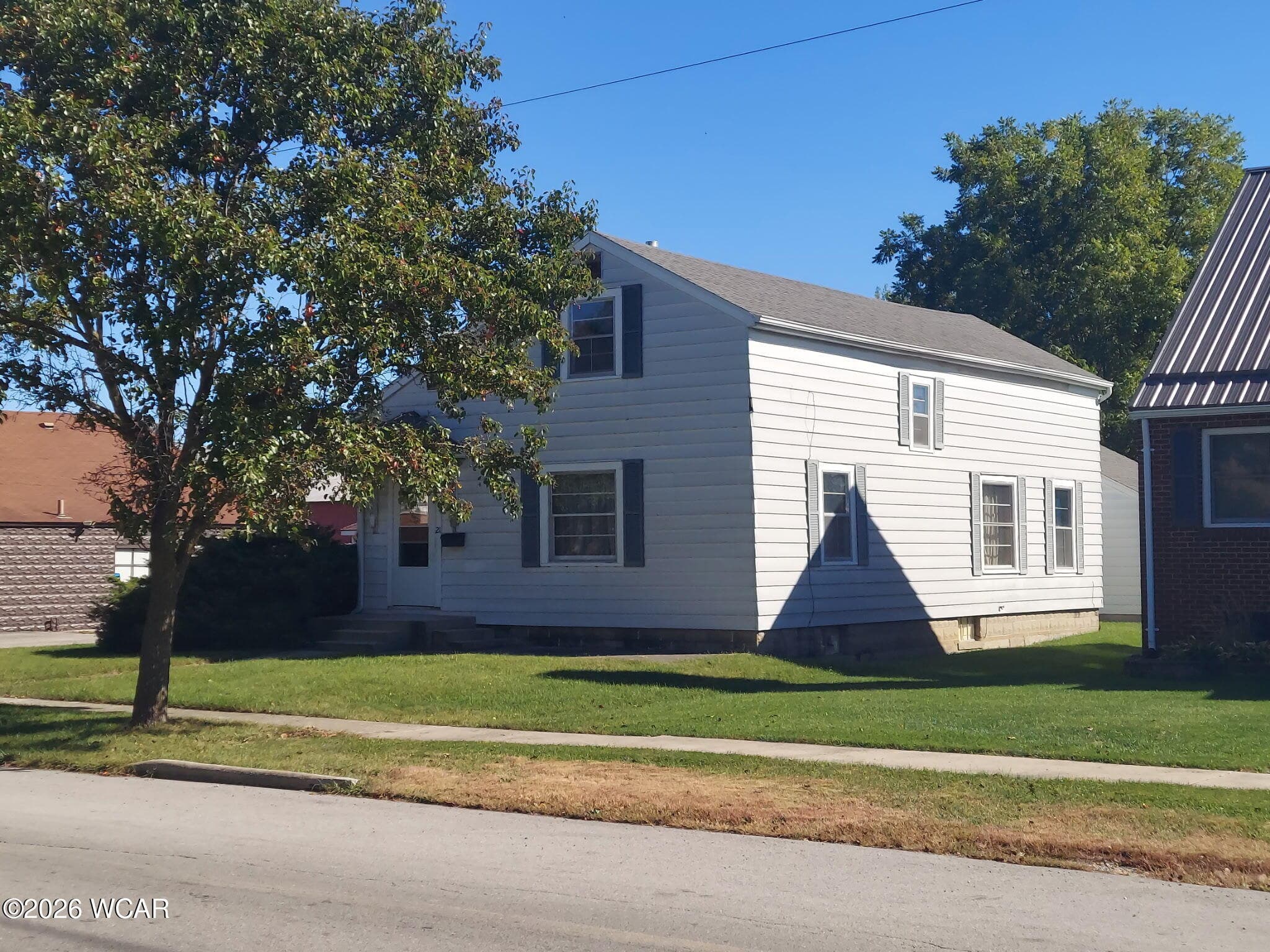 211 Broadway photo 2