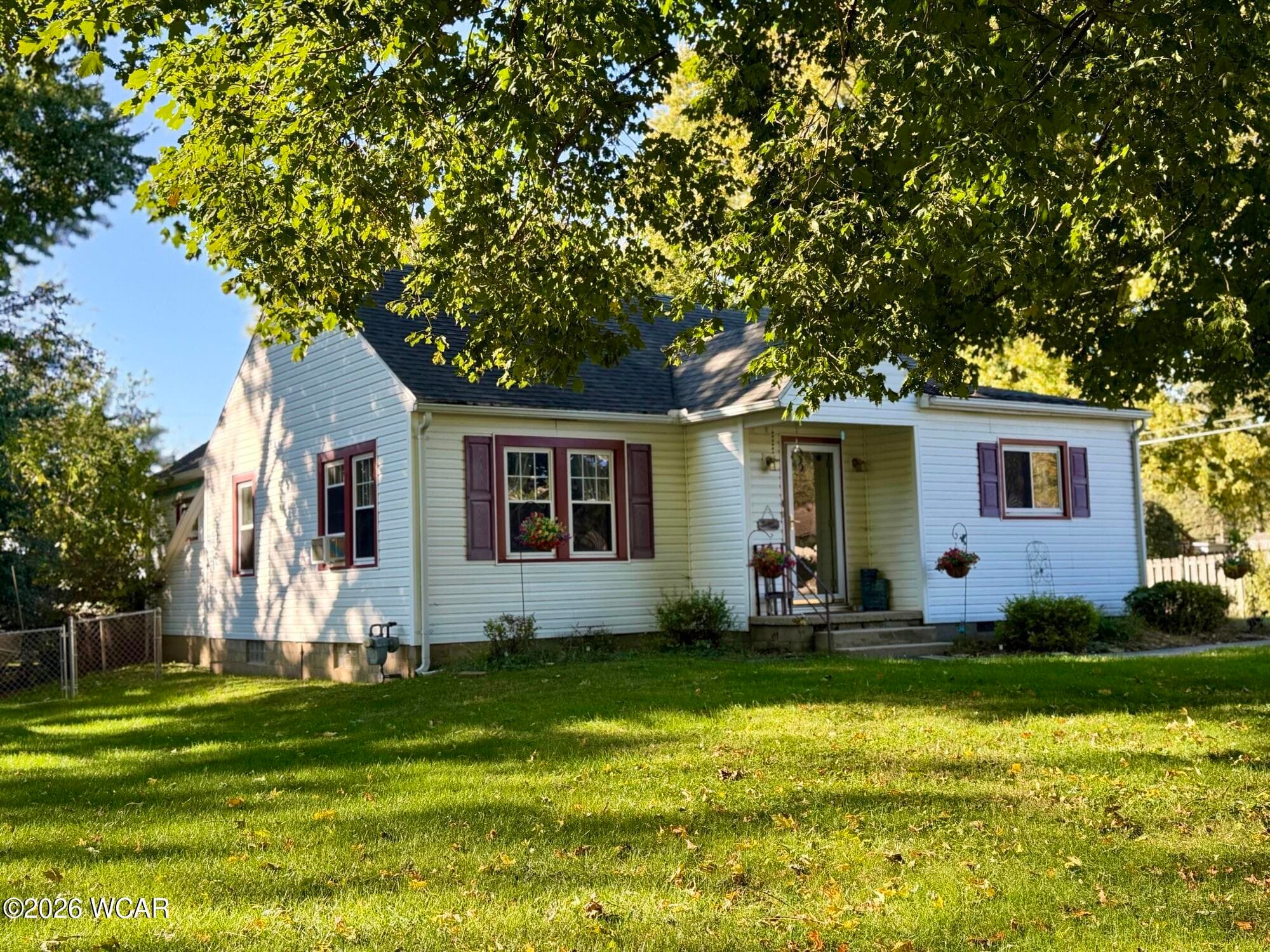 237 Hickory