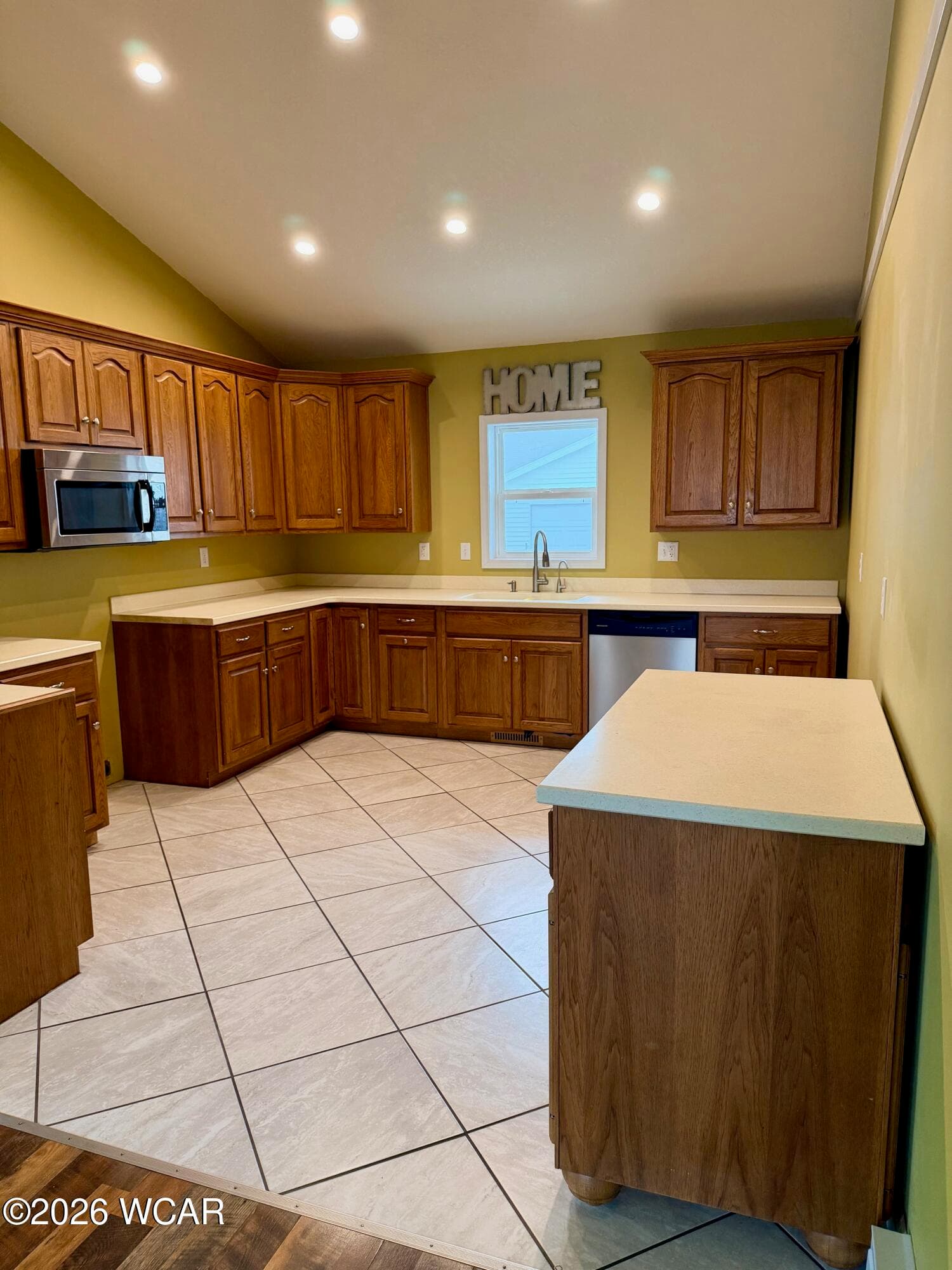 5225 Norfolk photo 5