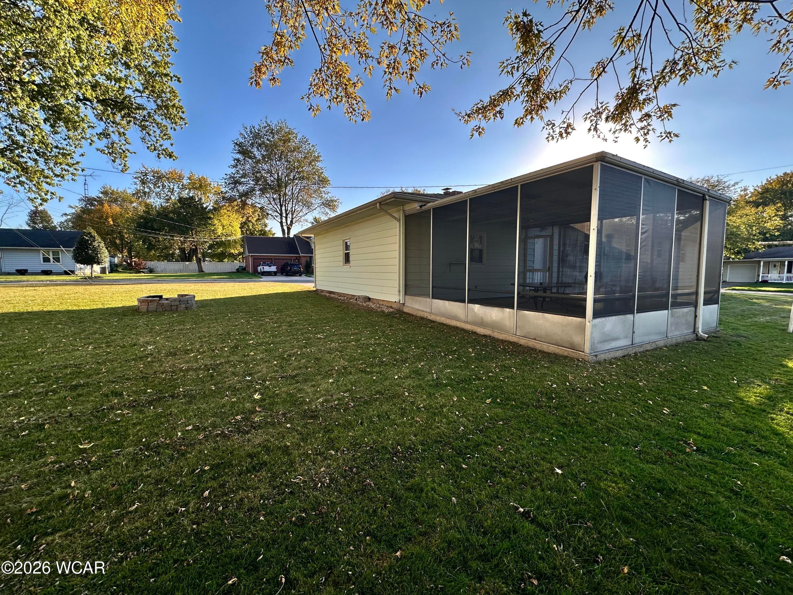 988 Tremont photo 5