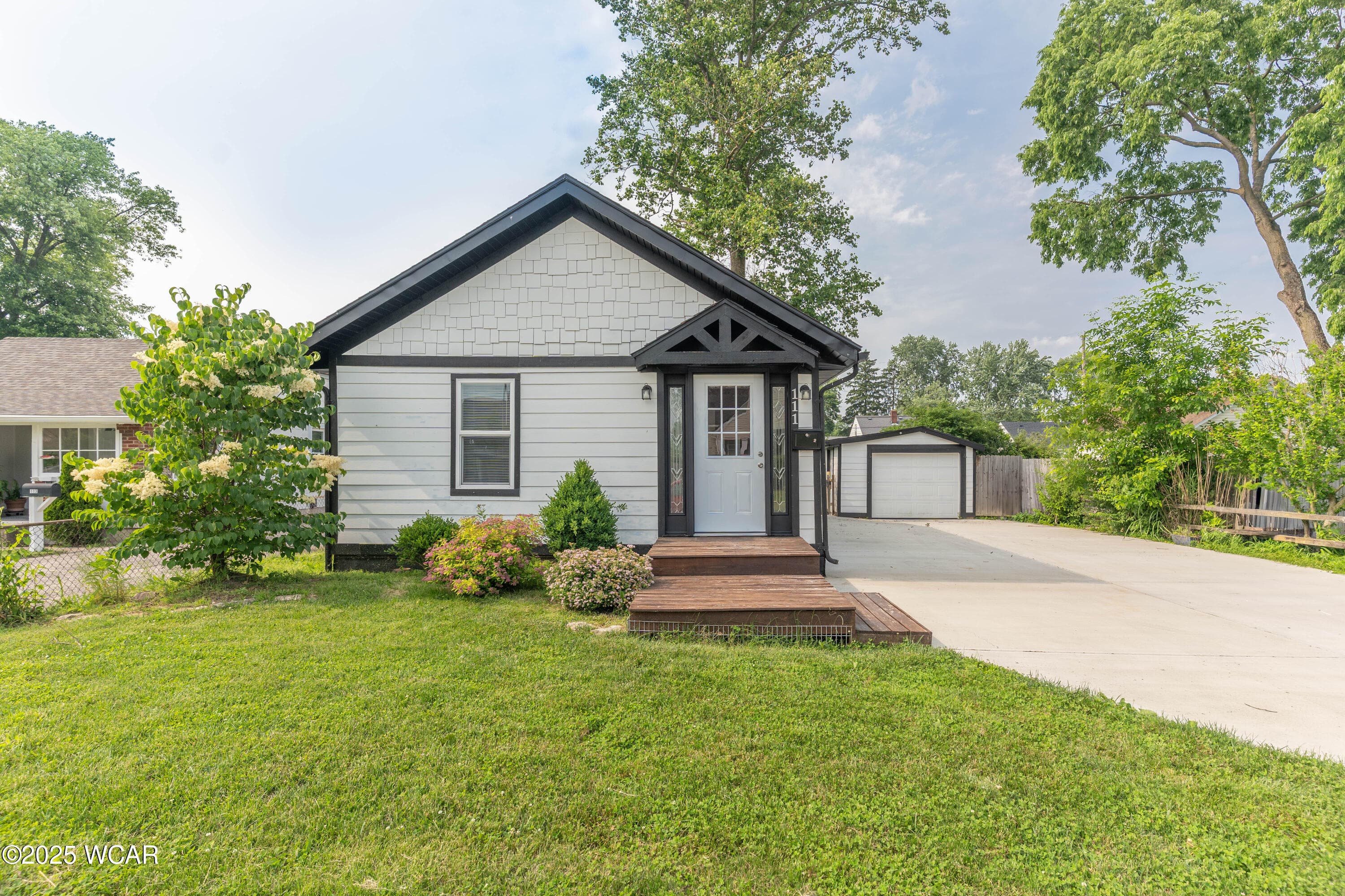 111 Wolf, Englewood, OH